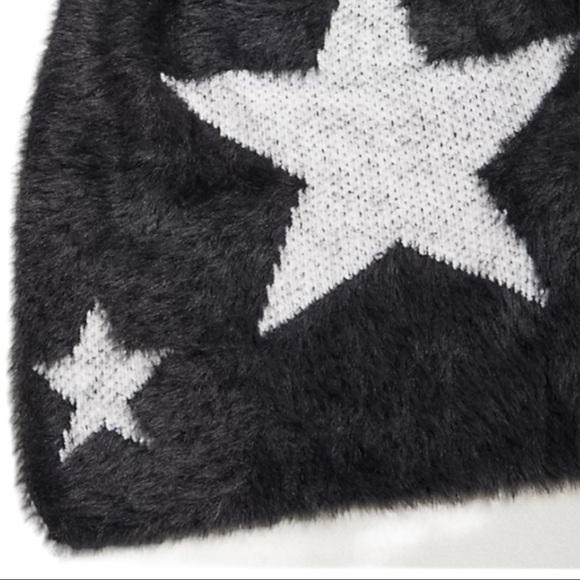TORRID Oblong Scarf Black Allover Star New with tags.🧣 - Picture 7 of 9